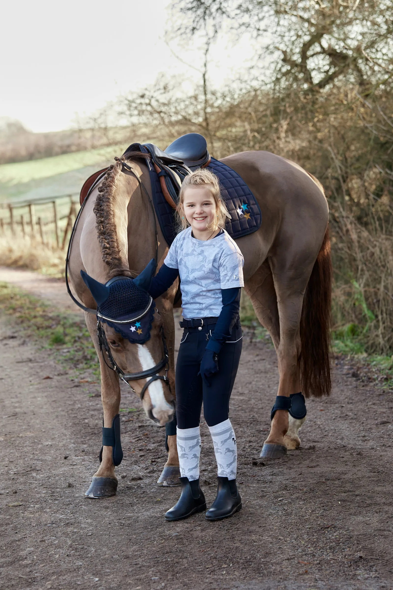 Sale * Alex Pony Yleissatulahuopa Dark Navy