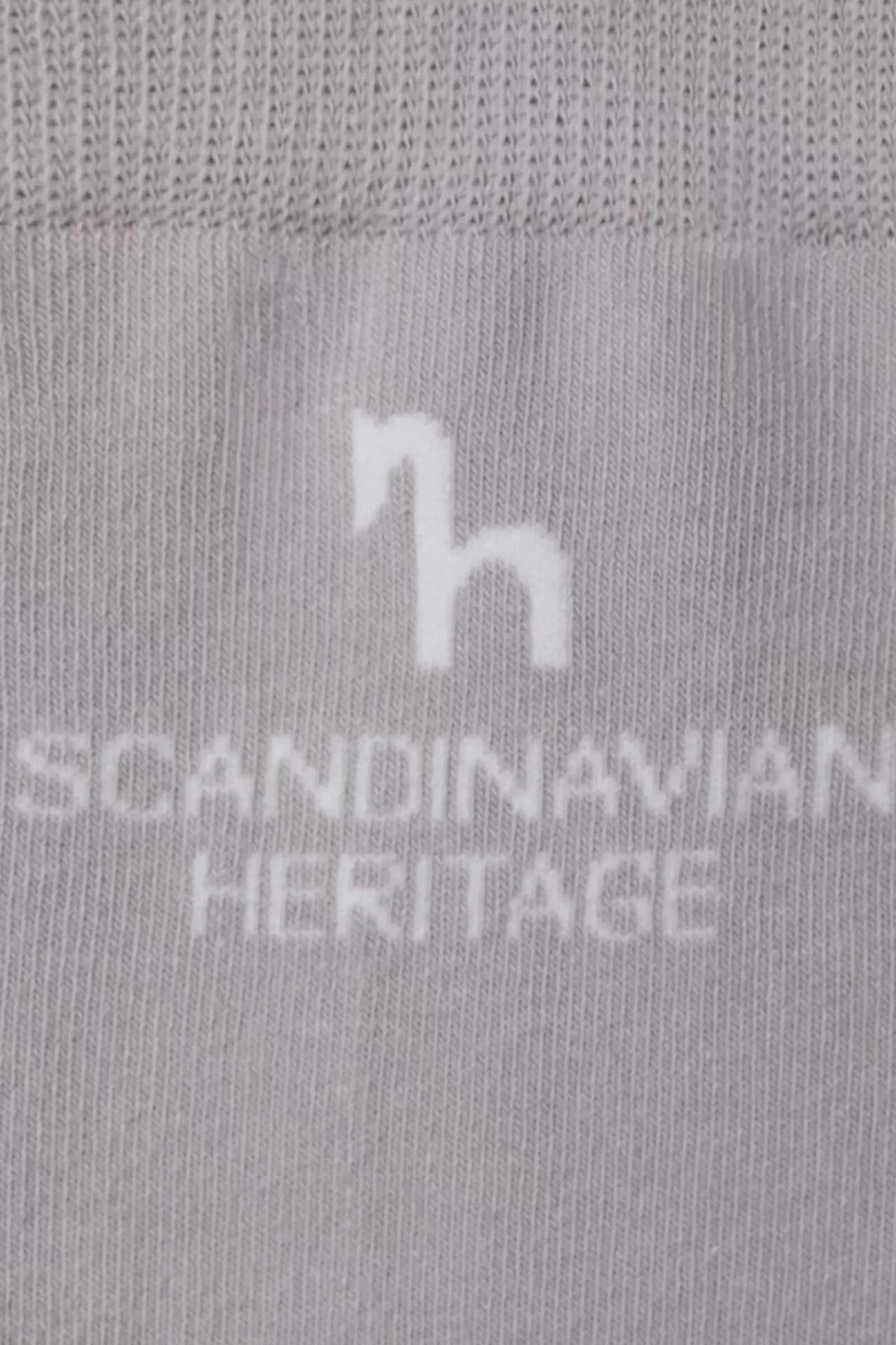 * Elenor Mesh Naisten Ratsastushanskat