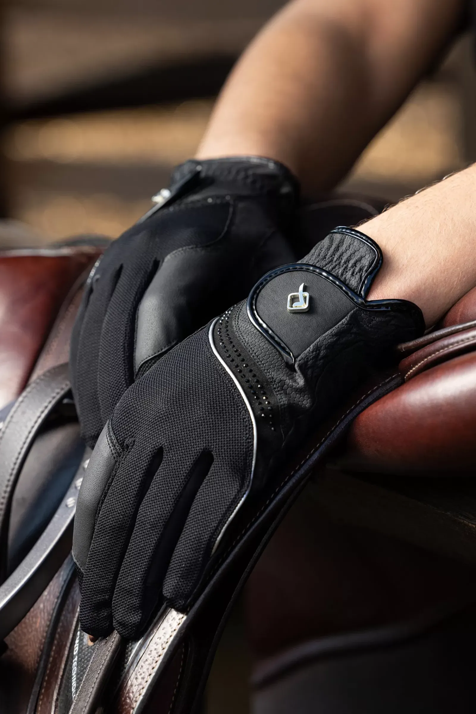 * Elisabeth Synteettiset Nahkakasineet