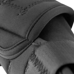 New * Hivutussuojat Musta