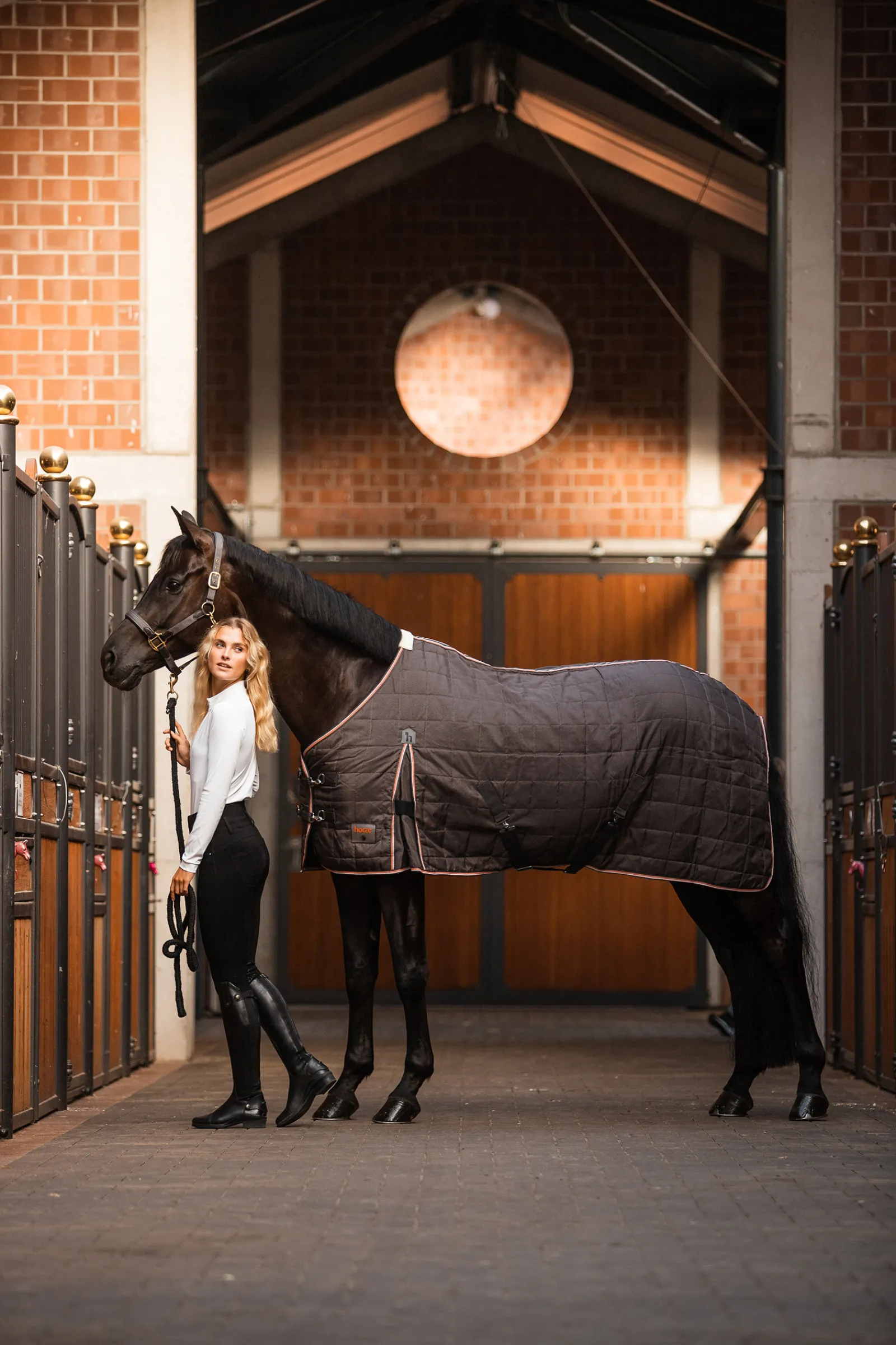 Outlet * Lucerne Talliloimi, 150 G Asphalt Dark Grey