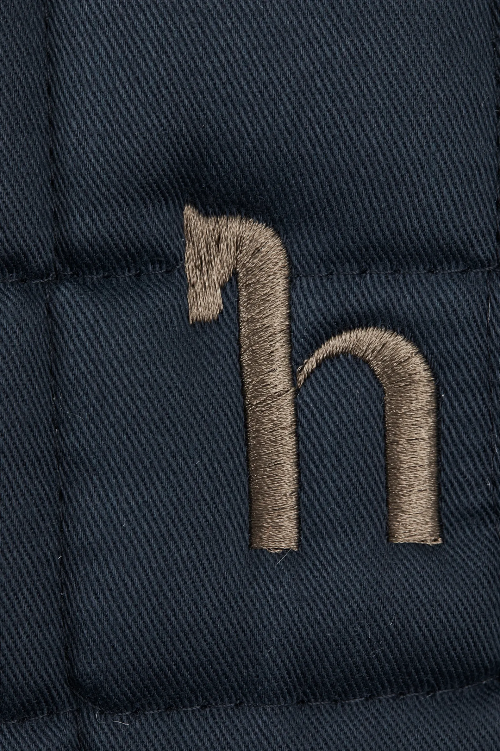 Hot * Munich Yleissatulahuopa Metallinvarisilla Yksityiskohdilla Reflecting Pond Blue