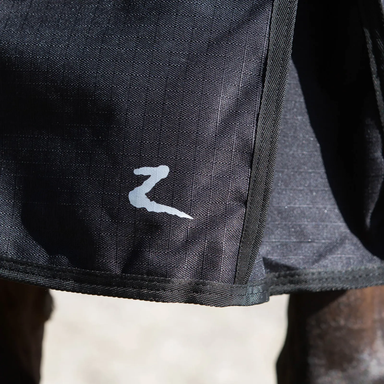 Clearance * Nevada Heavyweight -Ulkoloimi, 400 G Musta