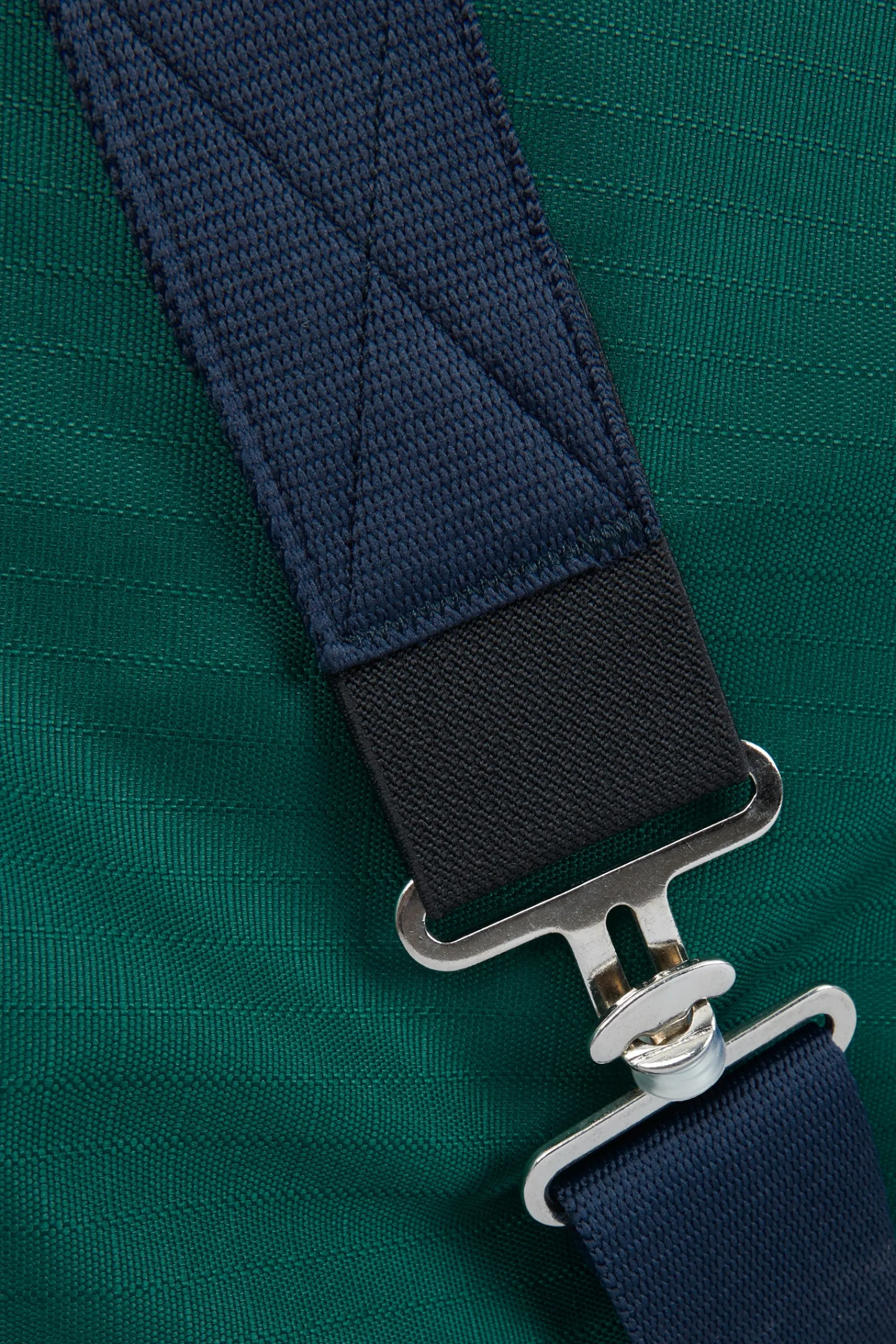 Outlet * Ulkoloimi Kuolainpainatuksella, 200 G Green