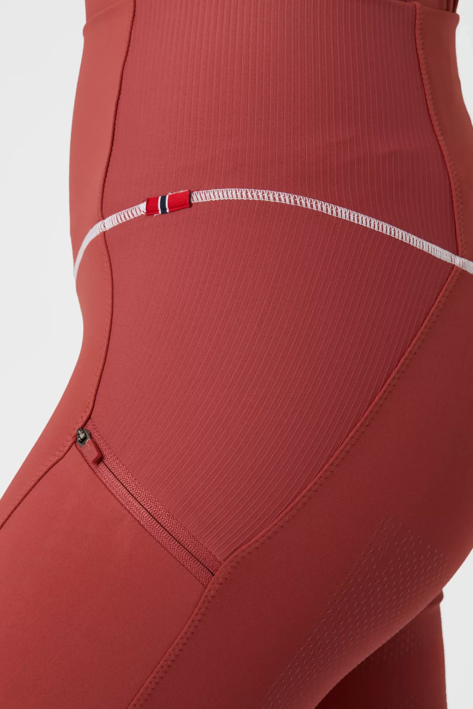 bvertigo B Vertigo Adara Naisten Kokopaikkaiset Ja KorkeaVyötaroiset Ratsastusleggingsit Silikonipainatuksilla Ja Kannykkataskuilla