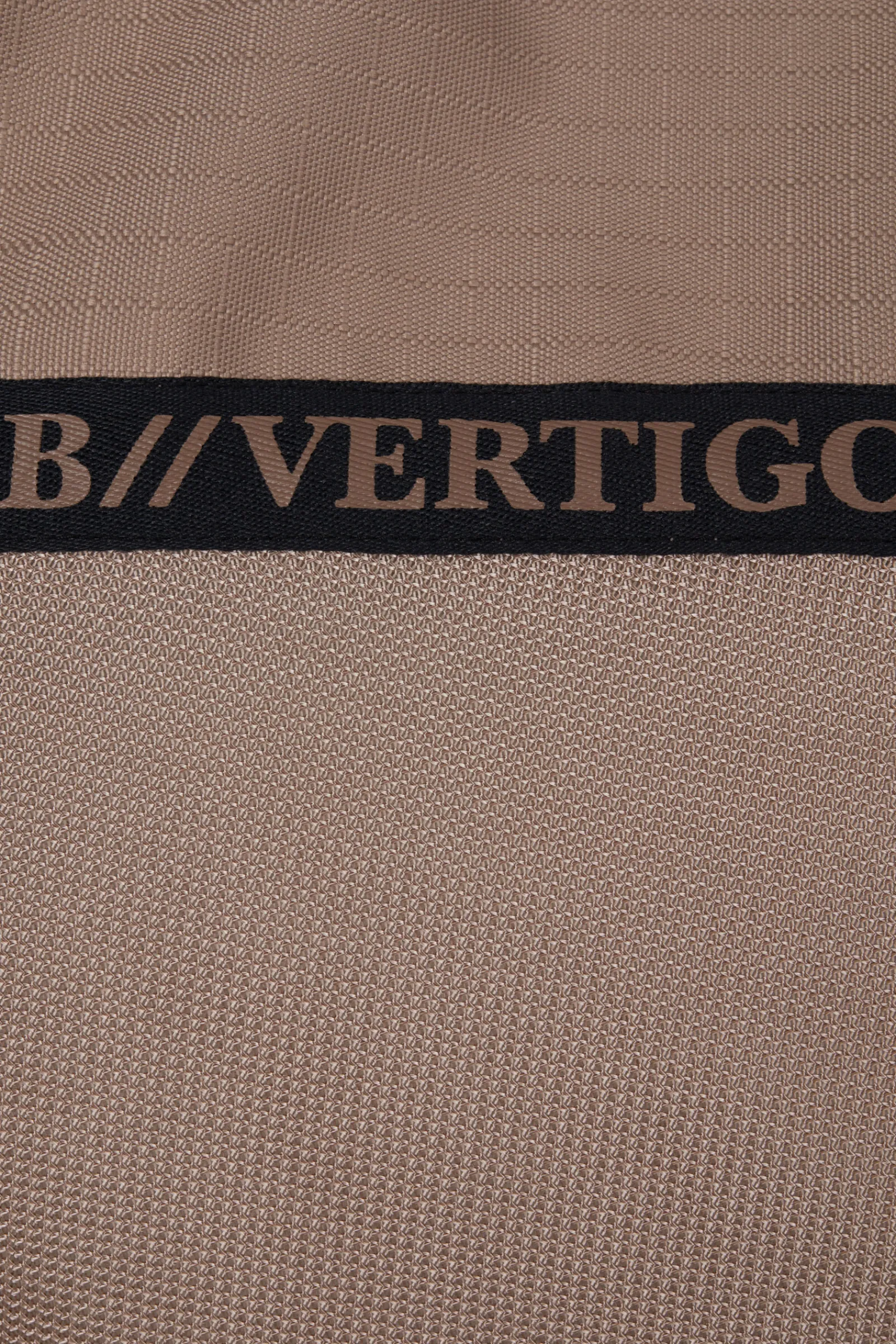 bvertigo B Vertigo Combo Hyonteisloimi Irrotettavalla Kaulakappaleella Ja Uv-Suojalla Ginger Snap