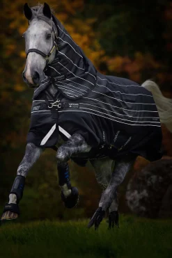 Discount horseware Amigo Bravo 12 Reflective Plus Ulkoloimi Irrotettavalla Kaulakappaleella, 250 G Black/Reflective/Black