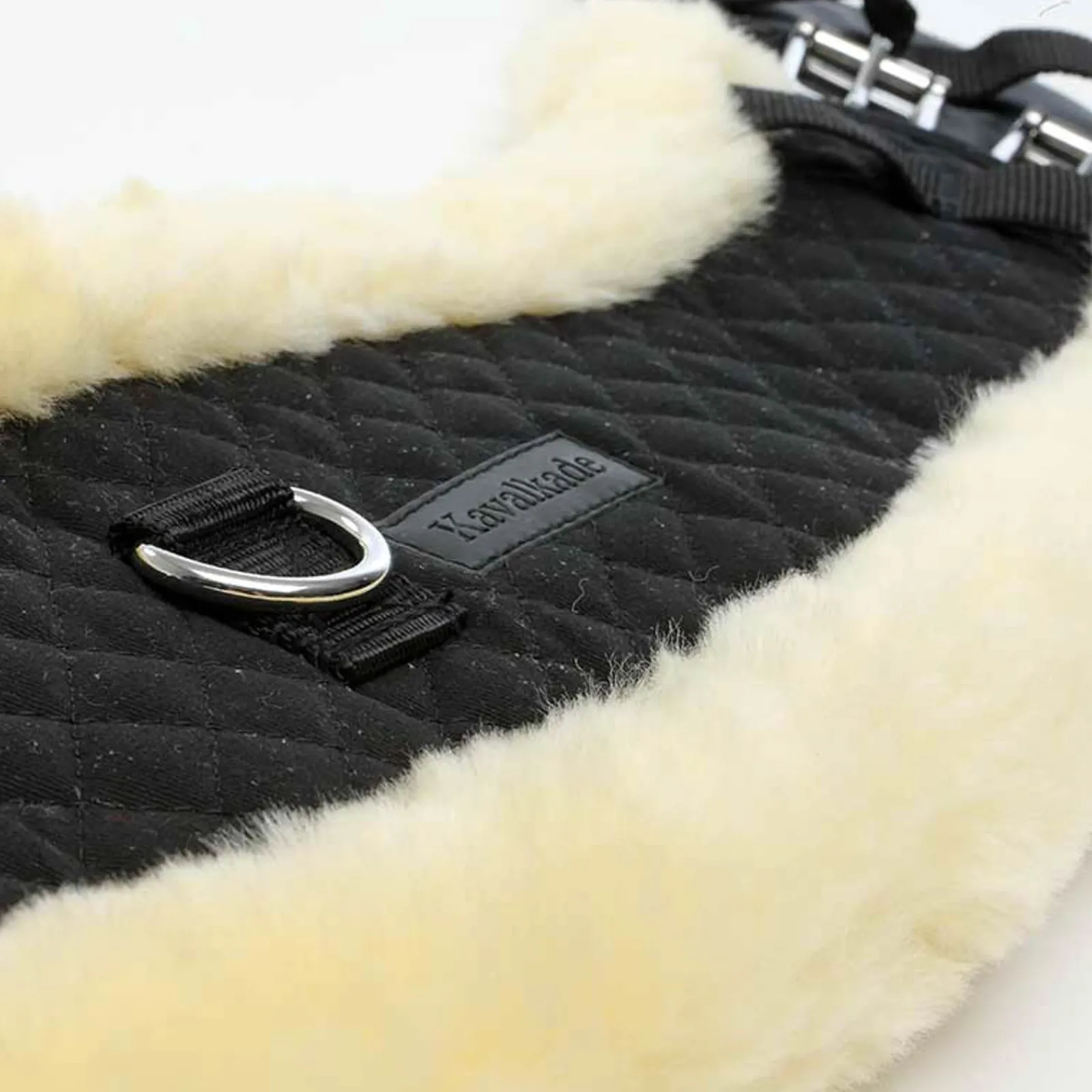 New kavalkade Moon Satulavyo Lampaankarvalla Black